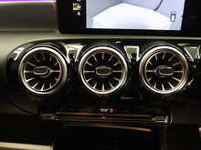 Mercedes-Benz CLA CLA35 AMG - U12614