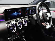 Mercedes-Benz CLA CLA35 AMG - U12614