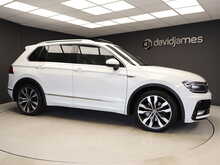 Volkswagen Tiguan TSI BlueMotion Tech R-Line - U12633
