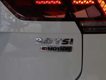 Volkswagen Tiguan TSI BlueMotion Tech R-Line - U12633