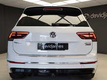 Volkswagen Tiguan TSI BlueMotion Tech R-Line - U12633