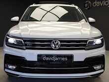 Volkswagen Tiguan TSI BlueMotion Tech R-Line - U12633