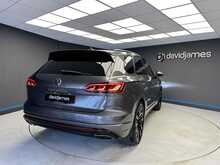 Volkswagen Touareg TSI V6 Black Edition - U12643