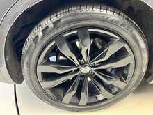 Volkswagen Touareg TSI V6 Black Edition - U12643