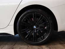 BMW 3 Series 330i M Sport - U12659