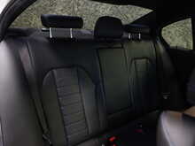 BMW 3 Series 330i M Sport - U12659