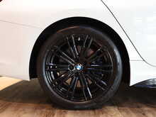 BMW 3 Series 330i M Sport - U12659