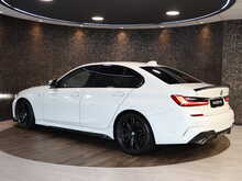 BMW 3 Series 330i M Sport - U12659