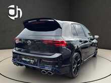Volkswagen Golf TSI R - U12668