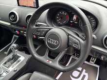 Audi S3 TFSI Black Edition - U12753