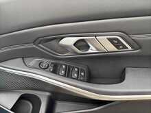 BMW 3 Series M340d MHT - U12755