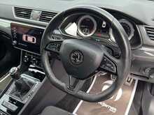Skoda Superb TDI SportLine - U12759