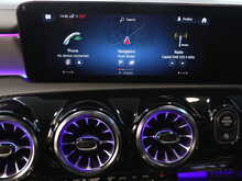 Mercedes-Benz CLA CLA35 AMG - U12796