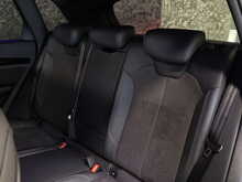 Audi Q5 TDI Black Edition - U12803