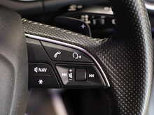 Audi Q5 TDI Black Edition - U12803