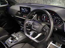 Audi Q5 TDI Black Edition - U12803