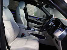 Jaguar F-PACE D200 MHEV R-Dynamic SE - U12835