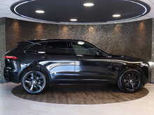 Jaguar F-PACE D200 MHEV R-Dynamic SE - U12835