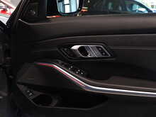 BMW 3 Series 320d MHT M Sport Pro Edition - U12840