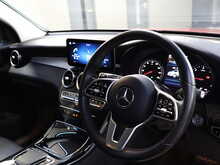 Mercedes-Benz GLC GLC220d Sport - U12875