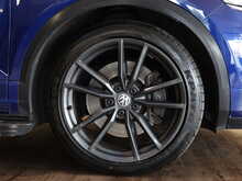 Volkswagen T-Roc TSI R - U12900