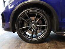 Volkswagen T-Roc TSI R - U12900