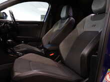 Volkswagen T-Roc TSI R - U12900