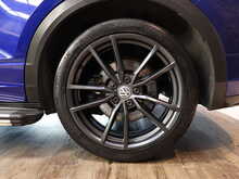 Volkswagen T-Roc TSI R - U12900