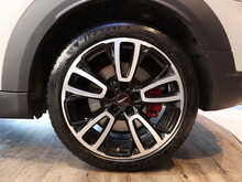 MINI Countryman John Cooper Works - U12905