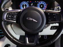 Jaguar F-PACE V8 SVR - U12906
