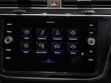 Volkswagen Tiguan TSI R - U12922