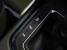 Volkswagen Tiguan TSI R - U12922