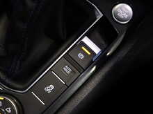 Volkswagen Tiguan TSI R - U12922