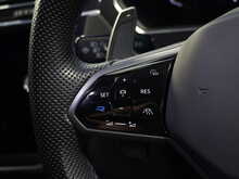 Volkswagen Tiguan TSI R - U12922