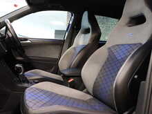 Volkswagen Tiguan TSI R - U12922