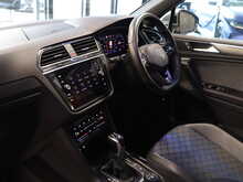 Volkswagen Tiguan TSI R - U12922