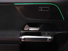 Mercedes-Benz GLB GLB200d AMG Line Night Edition - U12923