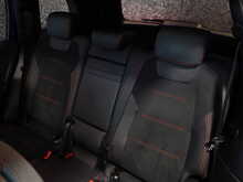 Mercedes-Benz GLB GLB200d AMG Line Night Edition - U12923
