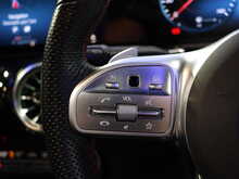 Mercedes-Benz GLB GLB200d AMG Line Night Edition - U12923