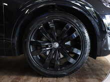 Volkswagen Touareg TDI V6 Black Edition - U12947