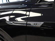 Volkswagen Touareg TDI V6 Black Edition - U12947