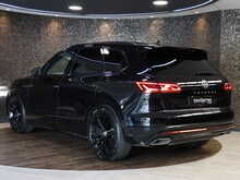 Volkswagen Touareg TDI V6 Black Edition - U12947