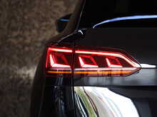 Volkswagen Touareg TDI V6 Black Edition - U12947