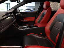 Jaguar XF S - U12952
