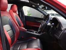 Jaguar XF S - U12952