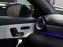 Mercedes-Benz CLA CLA220d AMG Line - U12954