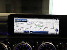 Mercedes-Benz CLA CLA220d AMG Line - U12954