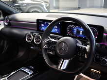 Mercedes-Benz CLA CLA220d AMG Line - U12954