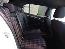 Volkswagen Golf TSI GTI Performance - U12961