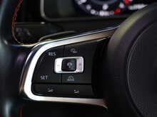 Volkswagen Golf TSI GTI Performance - U12961